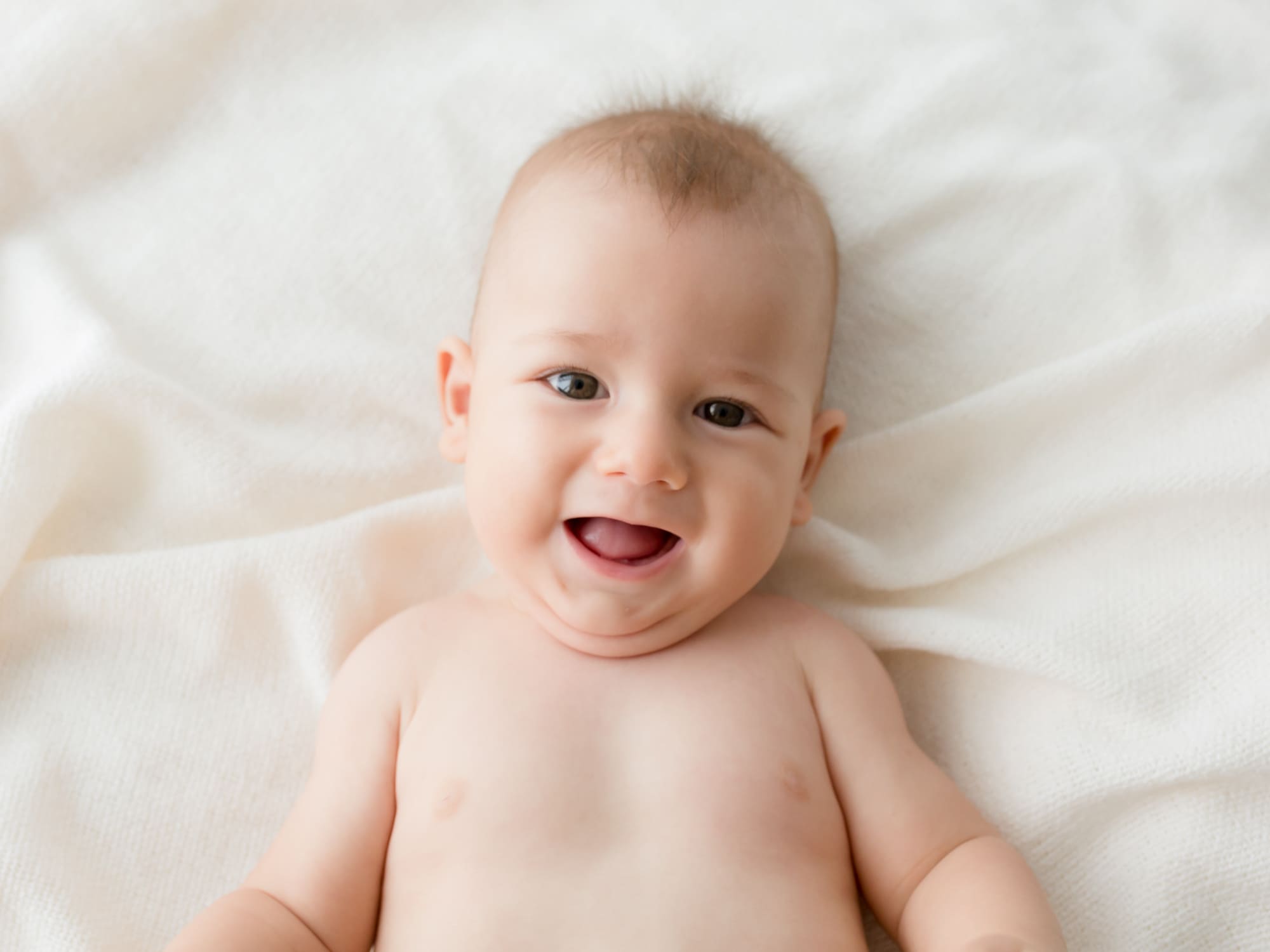 estudio fotografia alicante recien nacidos bebes embarazo fotografa natural